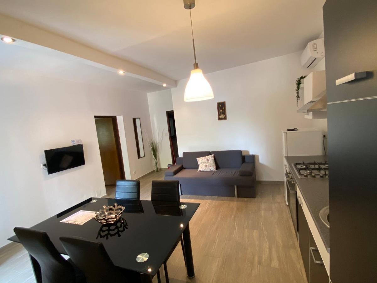 Apartments Tajana Новиград Экстерьер фото